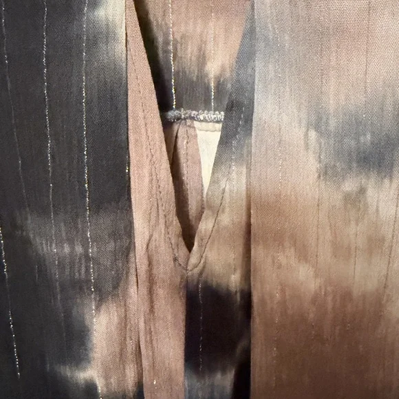 Umgee Blue Taupe & Black Tie-Dye Pleated Tunic - Picture 2 of 7